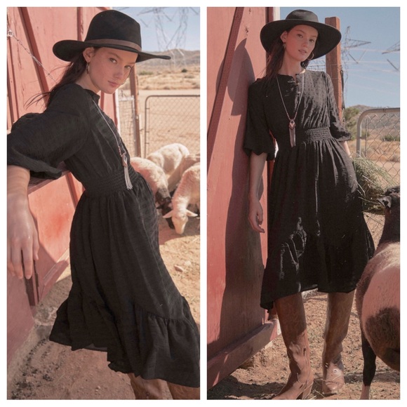 56 Boho Textured Fabric Tiered Midi Dress - Picture 2 of 5